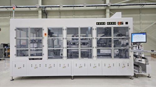 全自动多层板片式铜箔贴合机   FLB-CCL-520SR